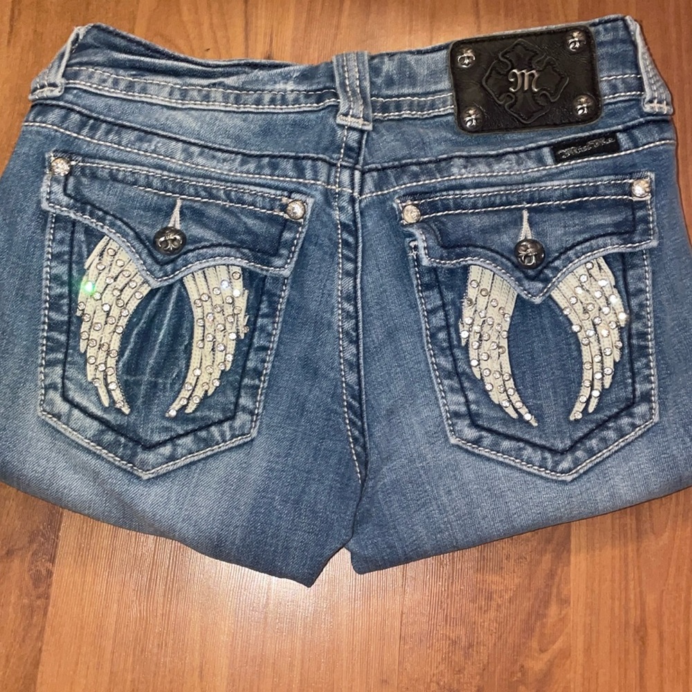 EUC Miss Me Jeans